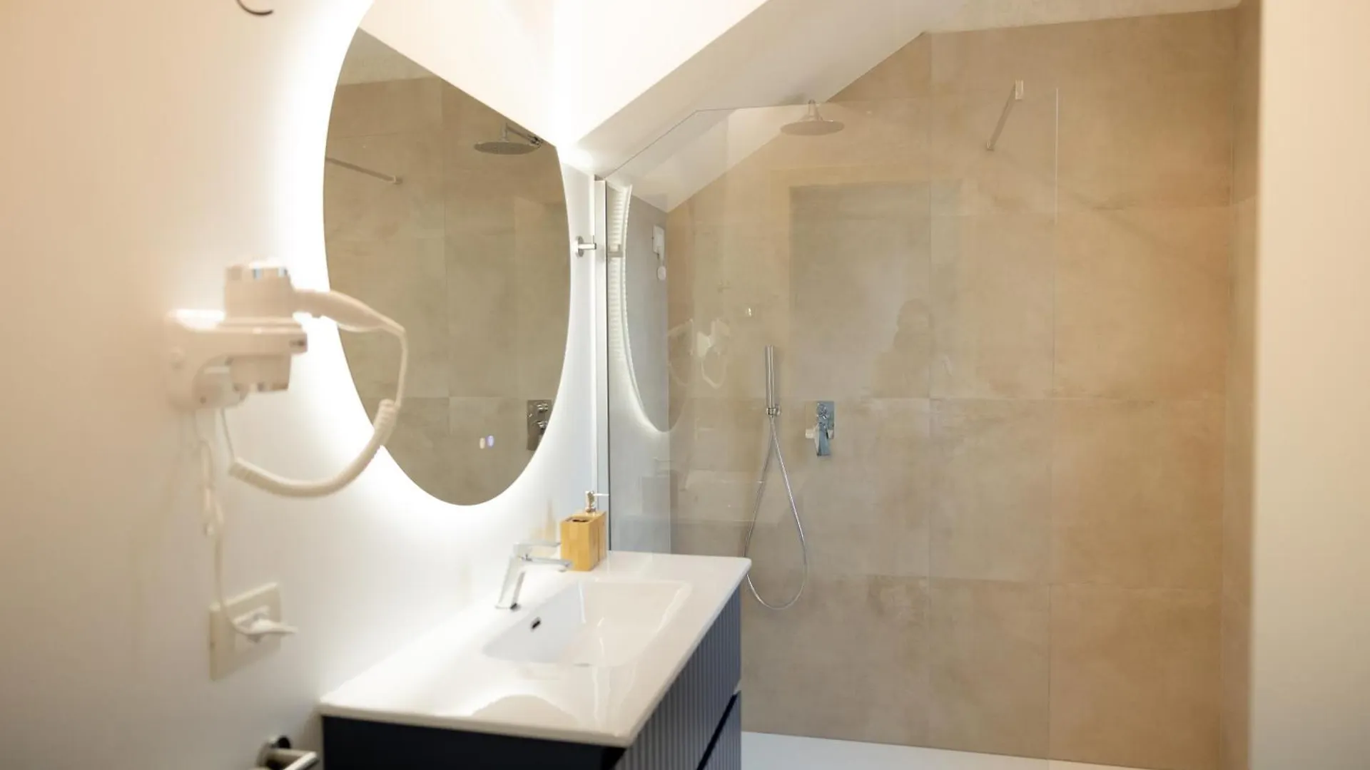 Apartment-Boutique Gioia 티따델라 아파트